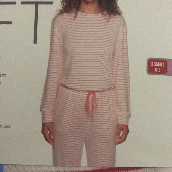 Loft pjs Loft pjs - Picture 6 of 6